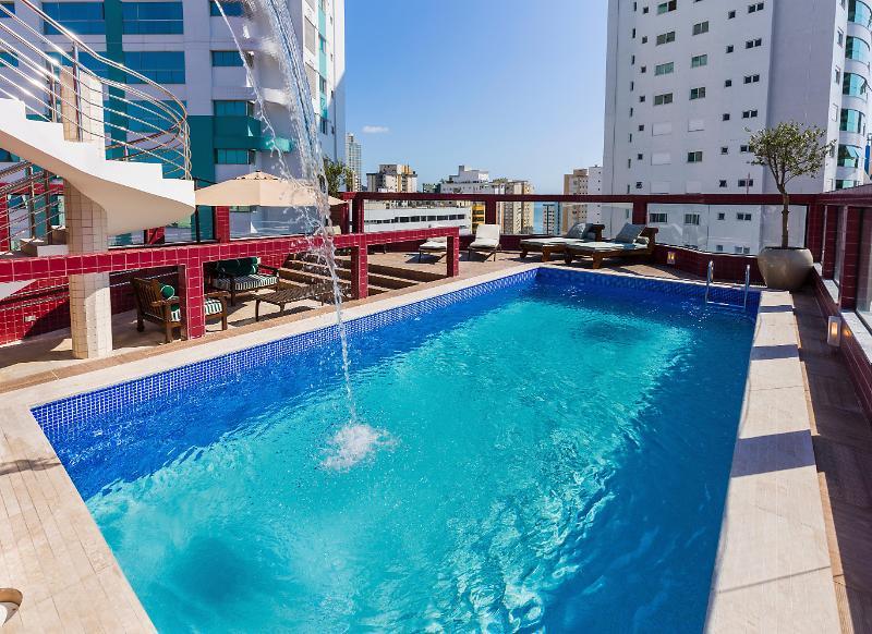Hotel Parnaso Balneário Camboriú Exterior foto